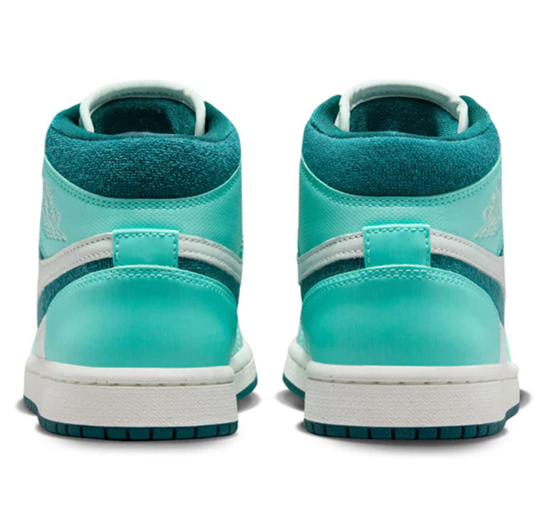 Sneakers Air Jordan 1 Mid " Chenille Bleached Turquoise "