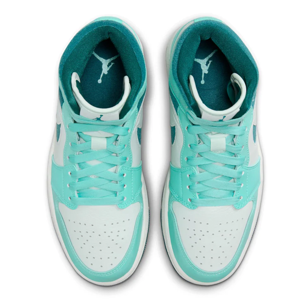 Sneakers Air Jordan 1 Mid " Chenille Bleached Turquoise "