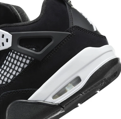 Sneakers IV Retro "White Thunder"